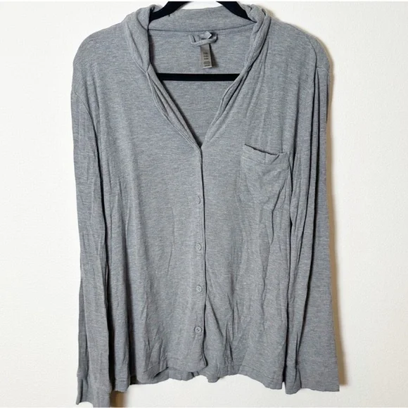 SKIMS Gray Ribbed Pajama Top Relaxed Fit - Picture 2 of 4